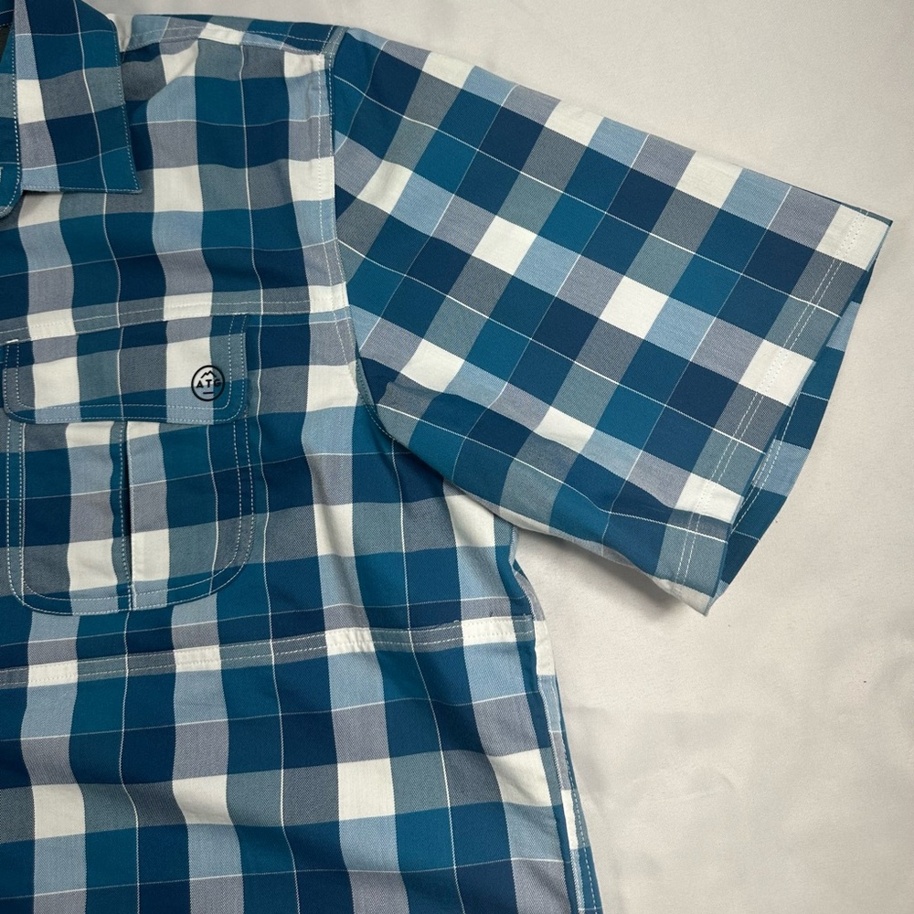 Wrangler Men's Teal and White Plaid Button Down Shirt - Picture 9 of 13